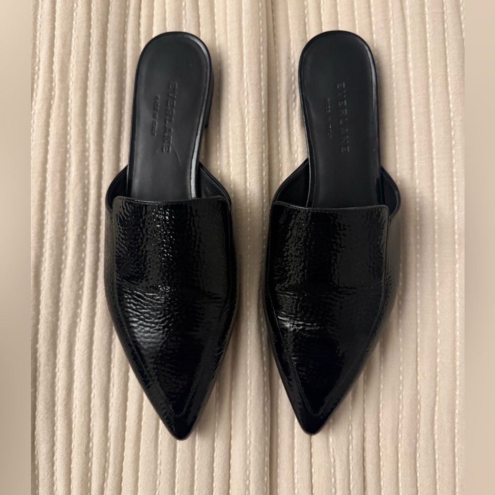 Everlane Boss Loafer Mule Black Patent Leather 
Size 6 - Picture 7 of 11